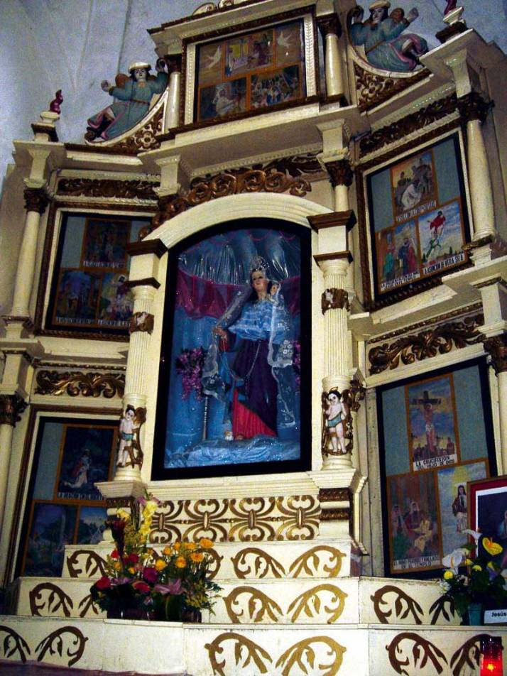 chiapas-chiapa-de-corzo-church-of-santo-domingo-de-guzman-chapel-altar-photo-by-german-murillo-echavarria-1106